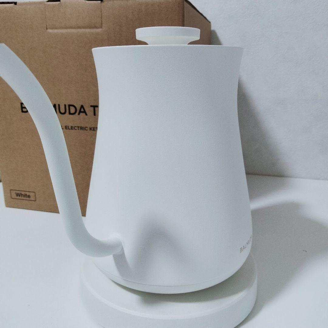 【2022年製】BALMUDA バルミューダ　電気ケトル　ホワイト　703