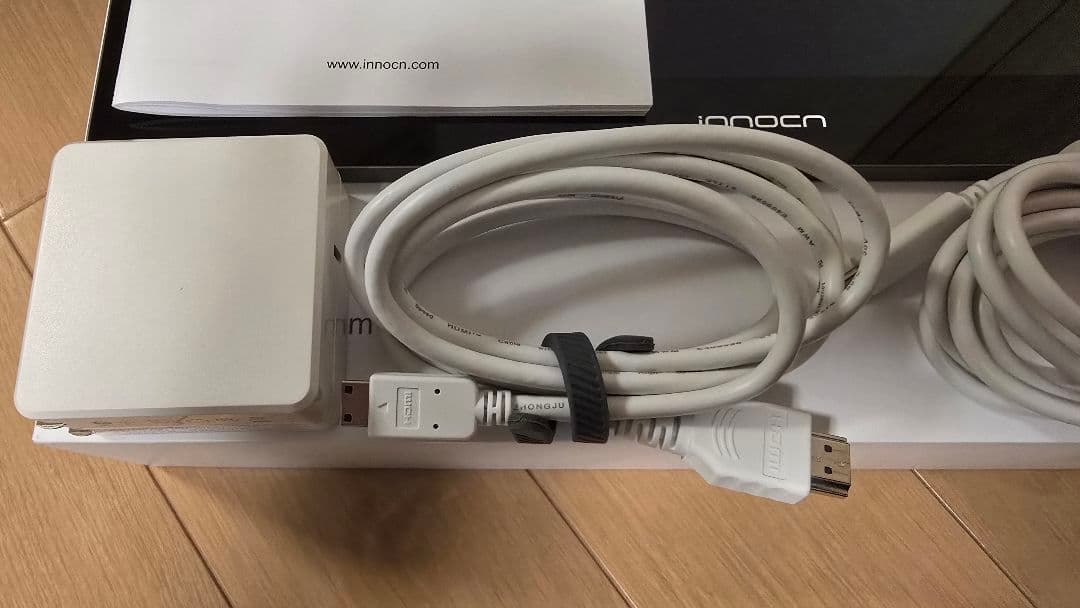 innocn15A1Fモバイルモニター フルHD 有機ELパネル