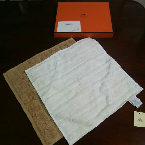 新品 ☆HERMES ハンドタオル☆２枚セット
