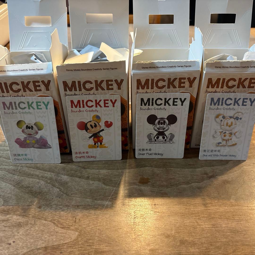 Popmart Mickey Boundless Creativity 4種