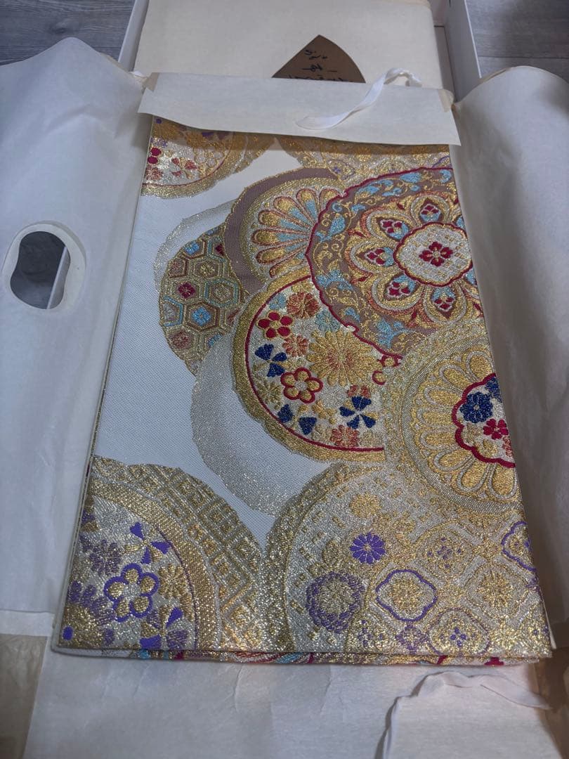 華やかな花柄振袖