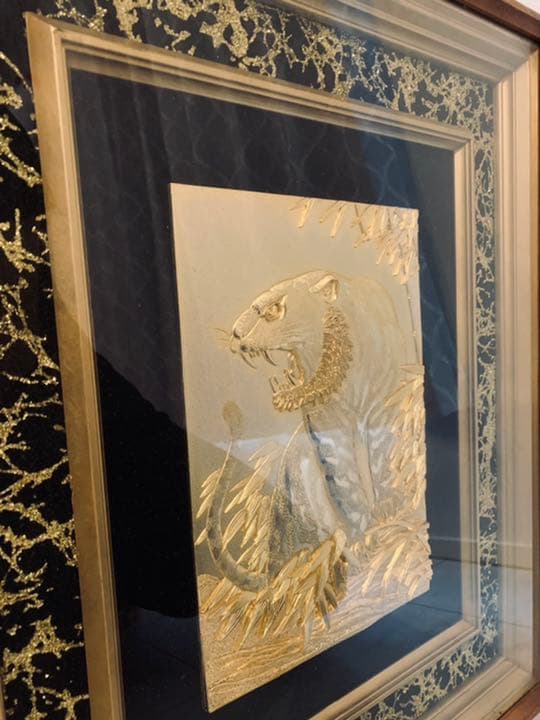 金の虎　　　　　　　　　　　　　　　　　　　ゴールド GOLD 芸術品 美術品