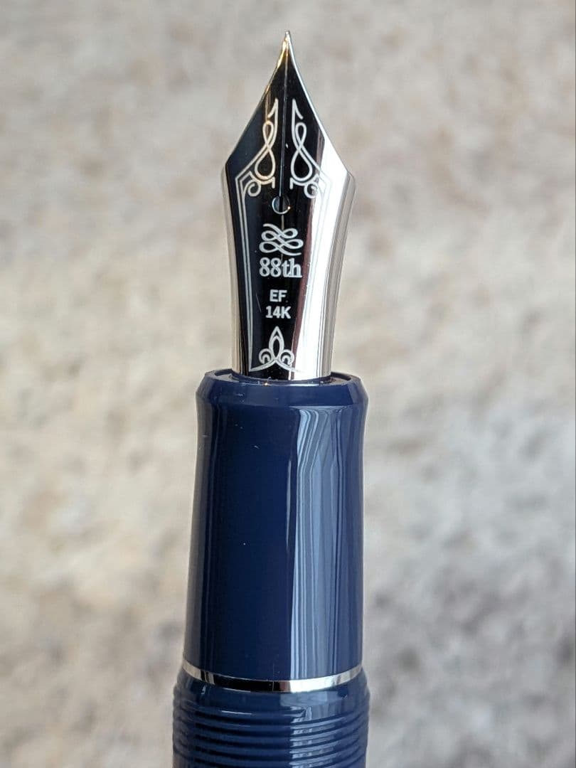 【美品】滝沢印刷創業88周年記念オリジナル 万年筆 「紺忠」 EFペン先