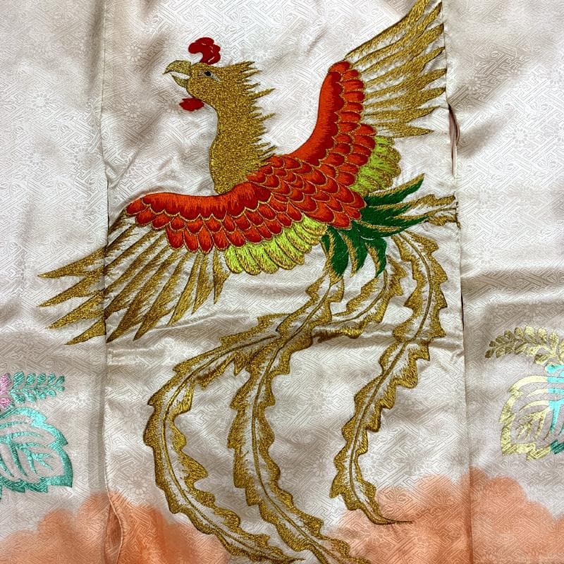 511ag71□七五三 三歳 女児 着物&被布&長襦袢 総刺繍 鳳凰 桐□良好