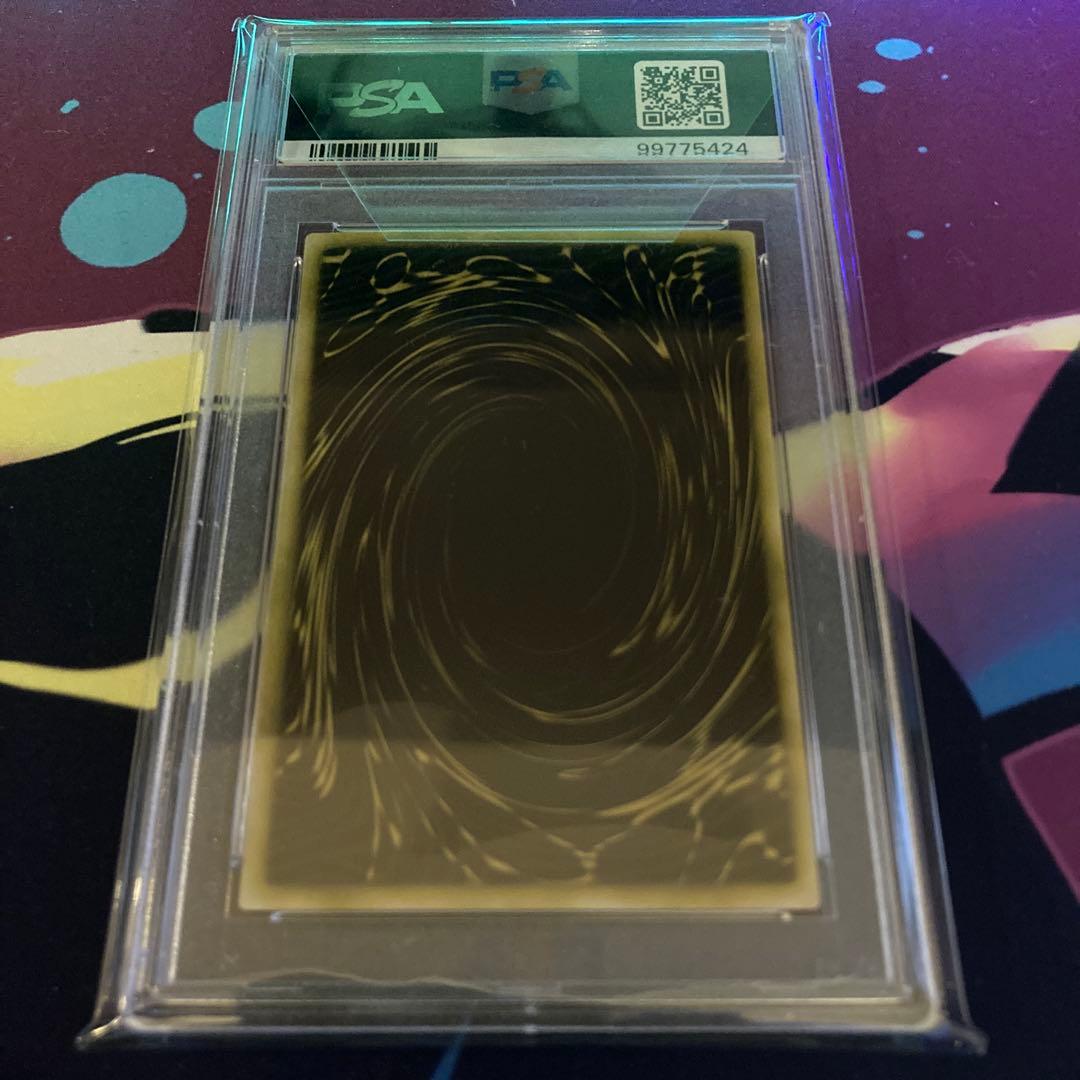 遊戯王【PSA10】ラーの翼神竜　英語版　シークレット　GBI-003