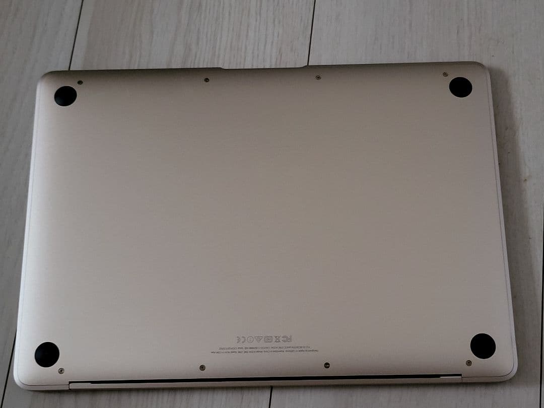 Apple MacBook 12インチ Retina 2015