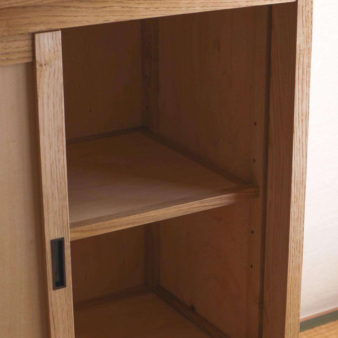 pey　栗の引き戸キャビネット
