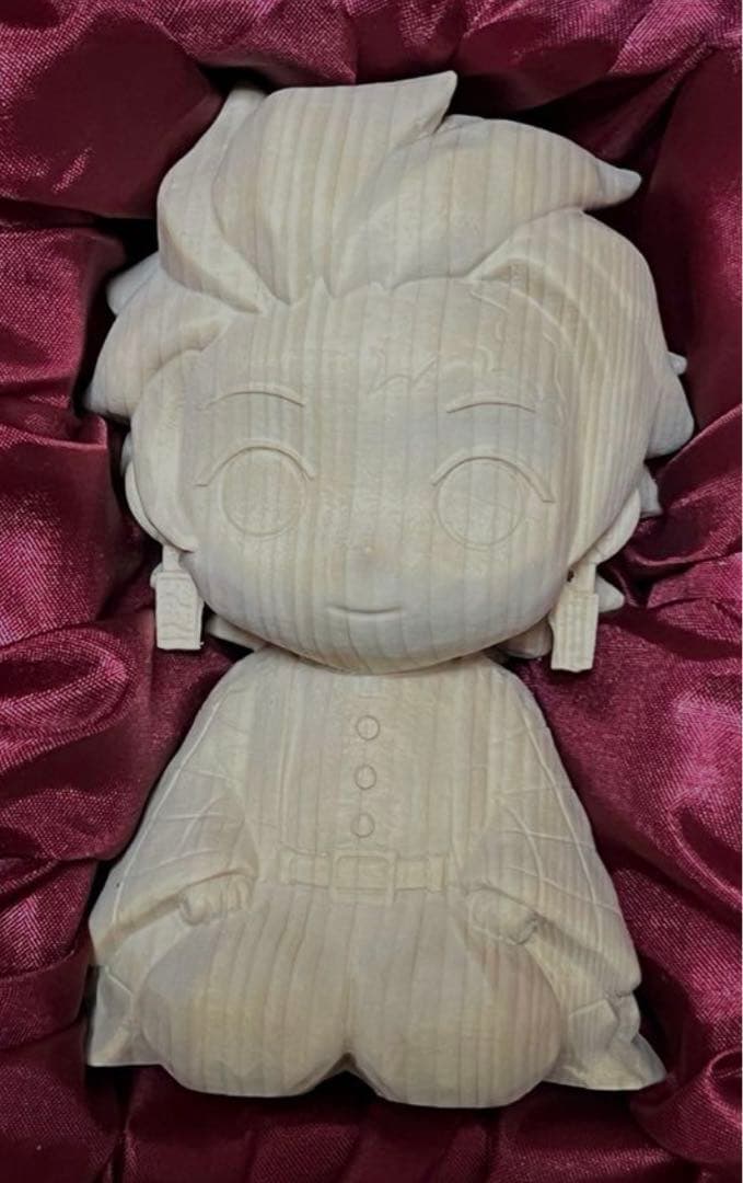 鬼滅の刃　木彫り　竈門炭治郎　置物　か