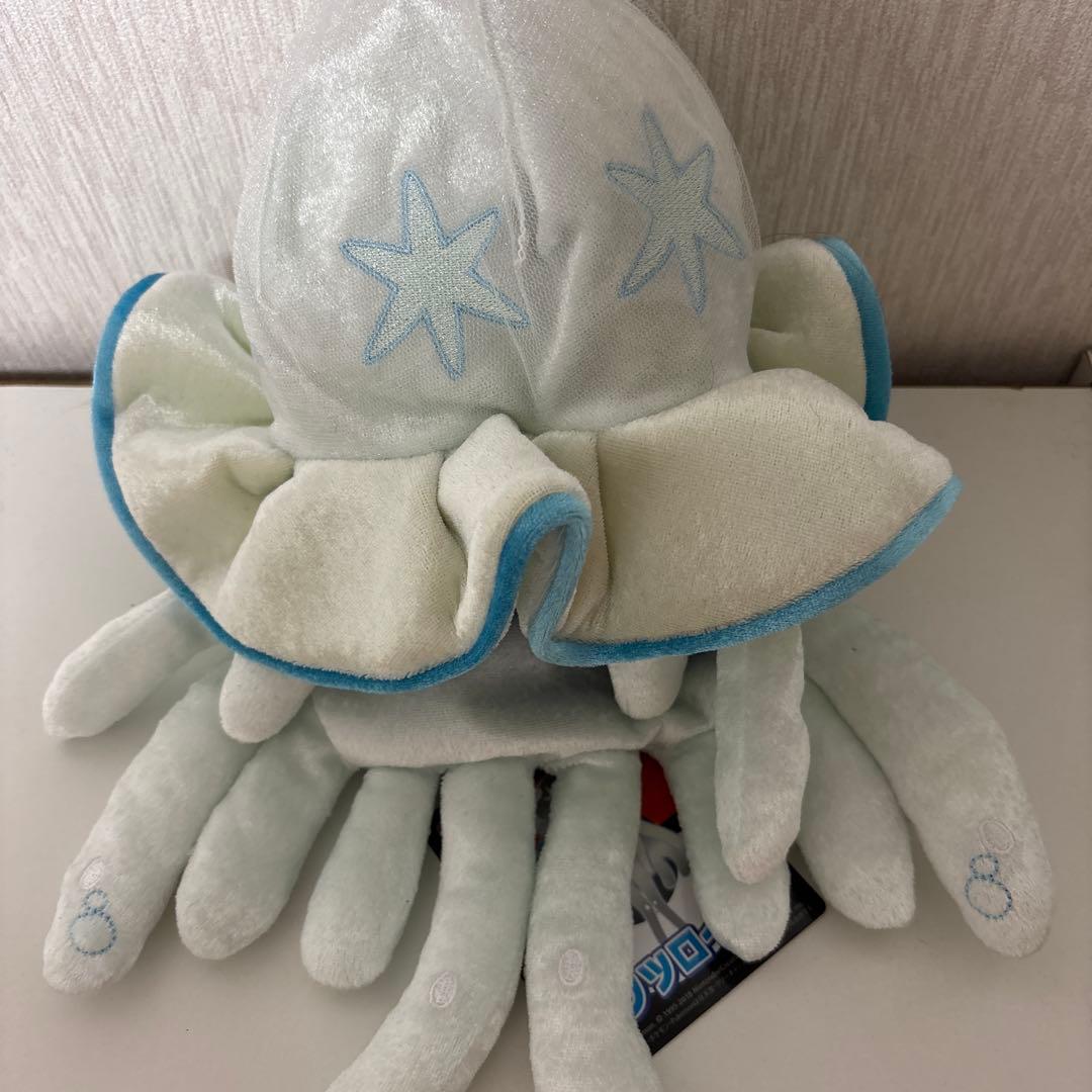 ポケモンセンター　ぬいぐるみ　ウツロイド