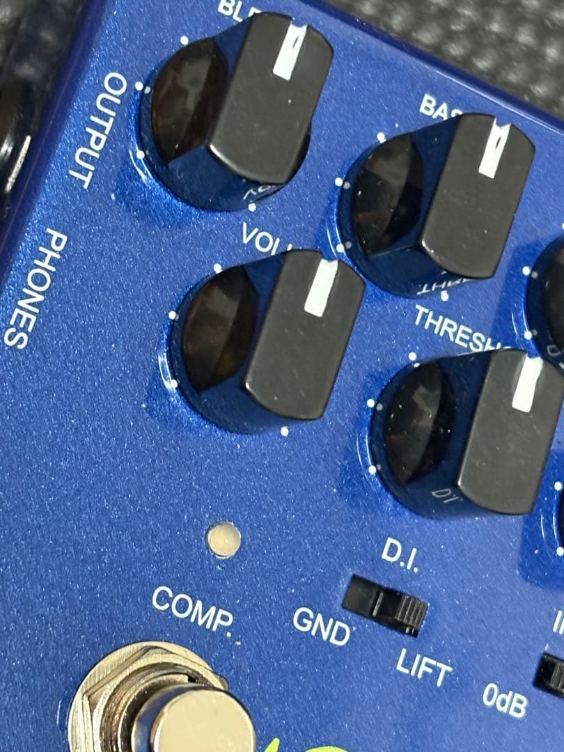 PLAYTECH NAVY STOMP ベース用プリアンプ