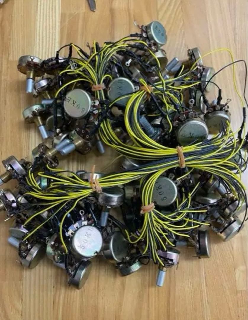 スロット用無段階ボリューム（大）50個　ウーファー対応