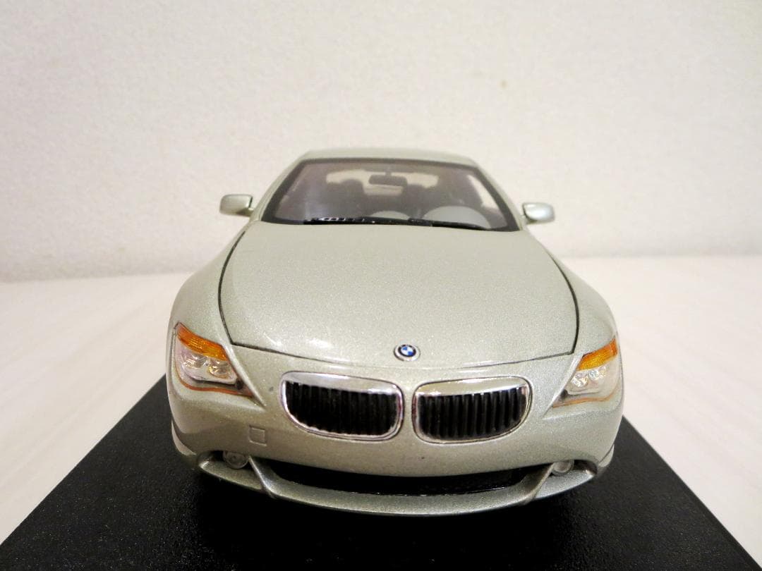★★ Hot Wheels ホットウィール BMW 645ci 銀 1/18