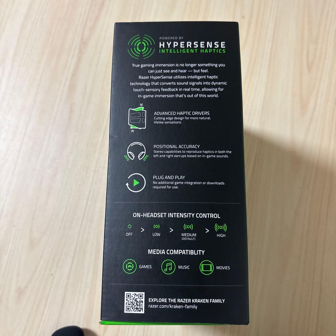 ヘッドホン RAZER KRAKEN V3 HYPERSENSE