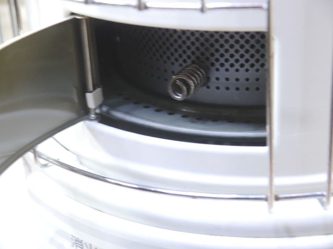 送料無料❤2014年 コロナ/CORONA ホワイト 石油ストーブ 安全ガード