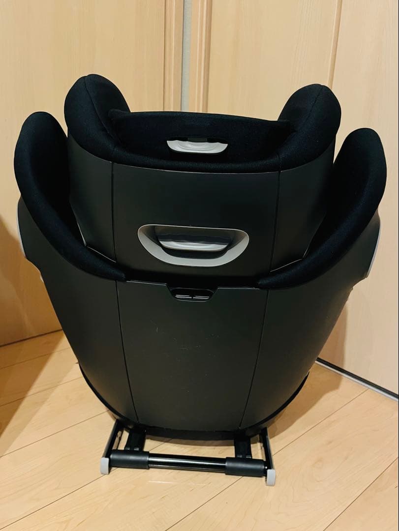 cybexサイベックス　ソリューションSiフィックス（ディープブラック）