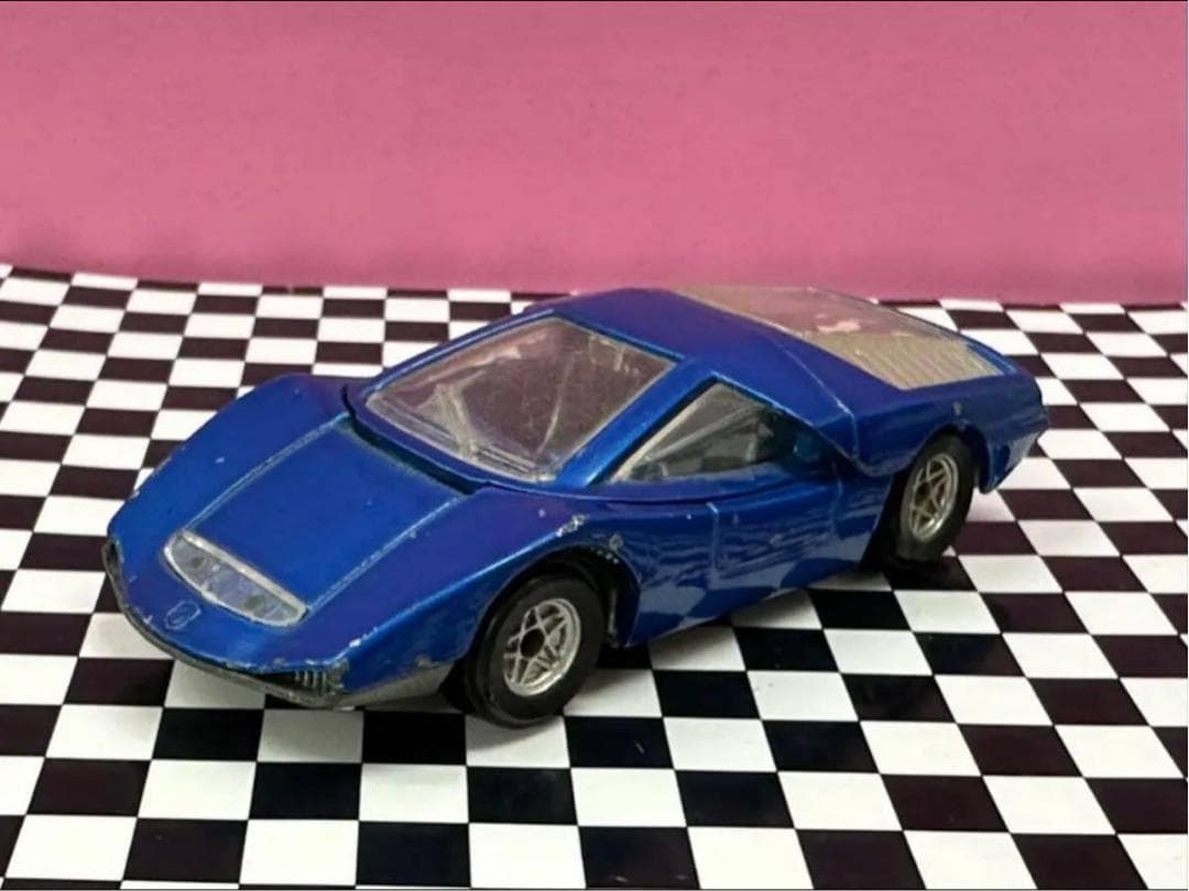 ポリトイズ　アバルト2000　1/43 ミニカー　ピニンファリーナ