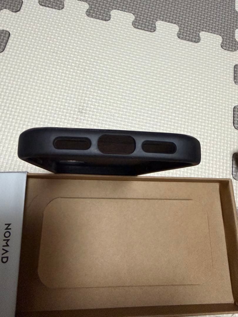 ノマド NOMAD Leather Case iPhone17用ケース