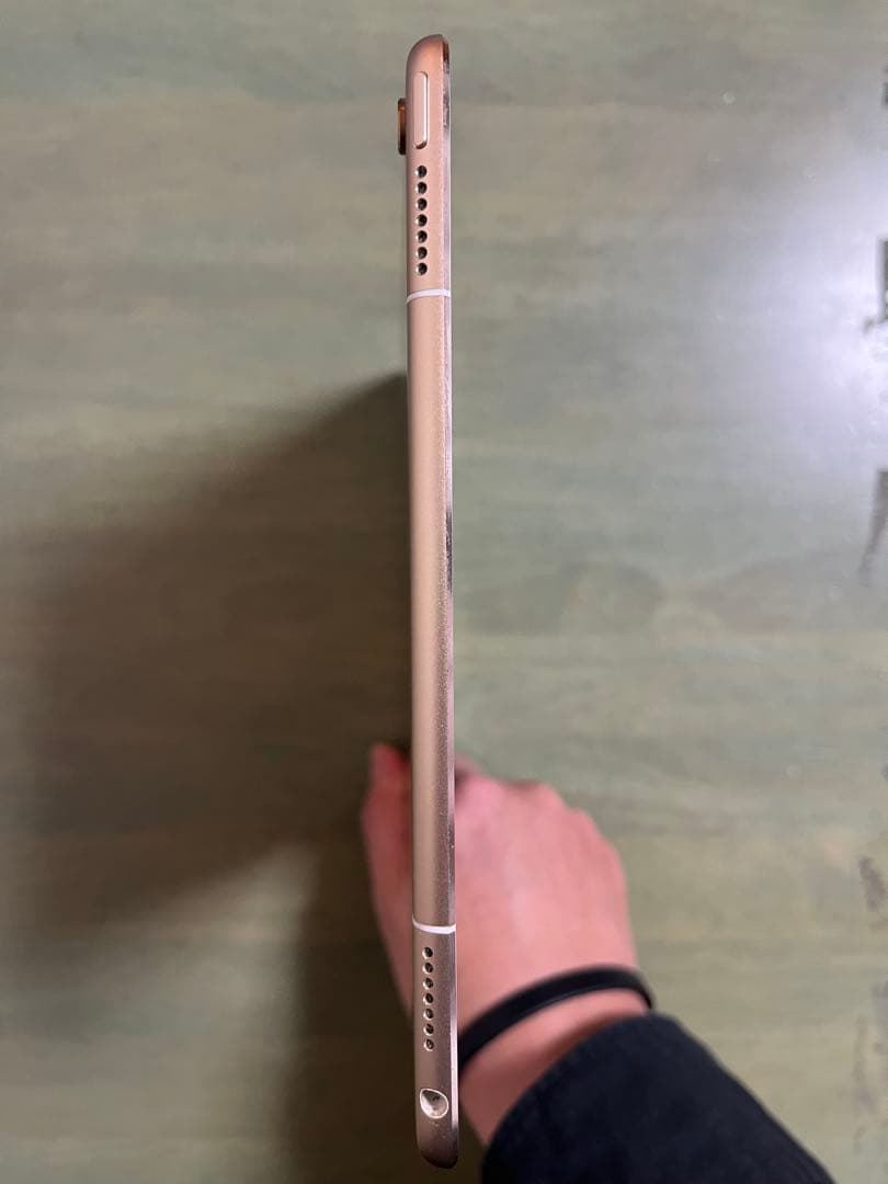 iPad Pro 9.7インチ 128GB Wi-Fi+cellular