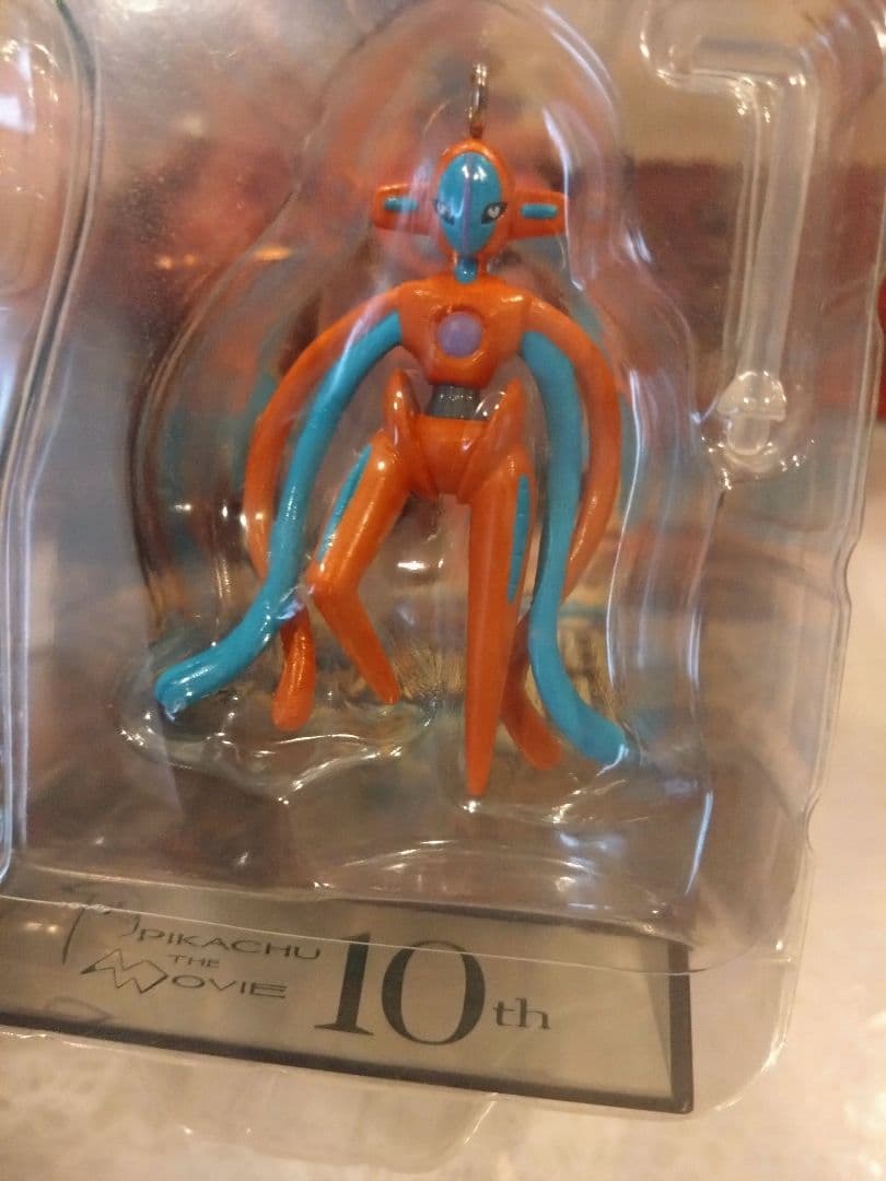 【未開封】映画10周年記念　デオキシス フィギュア ストラップ付き