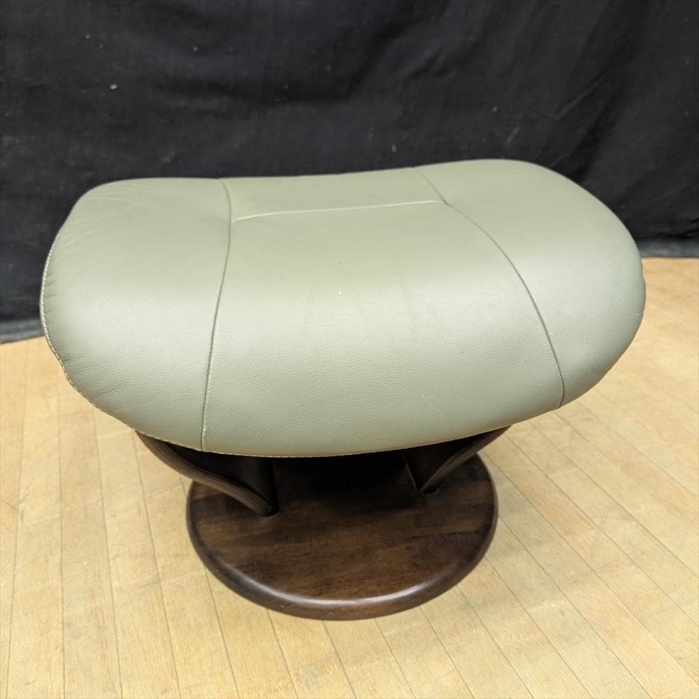 カリモク　本革　オットマン　スツール　腰掛け　ソファ　一人掛け　1P　リビング
