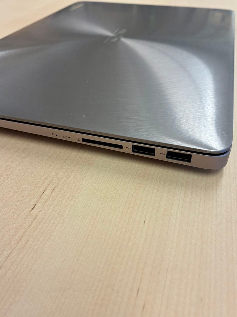 ★ 【美品】ASUS エイスース ノートPC ZenBook UX310U