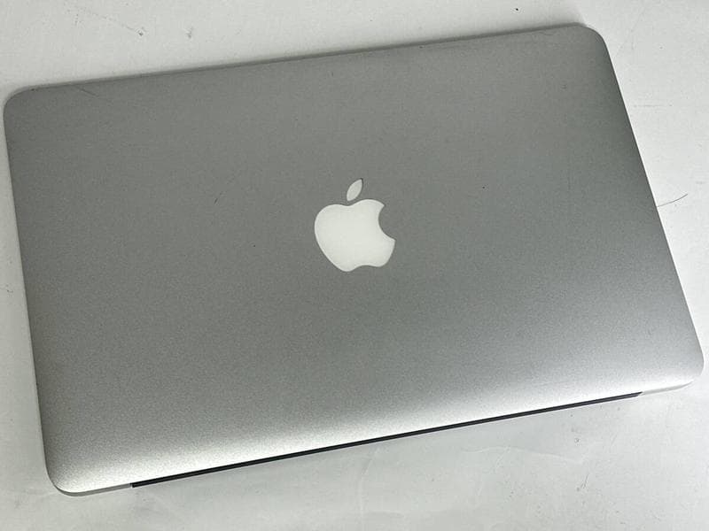11インチMacBook Air-i5 3317/SSD128/良品