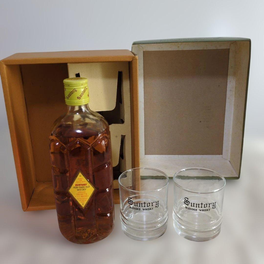 SUNTORY サントリー角瓶特級＆専用グラス２個付