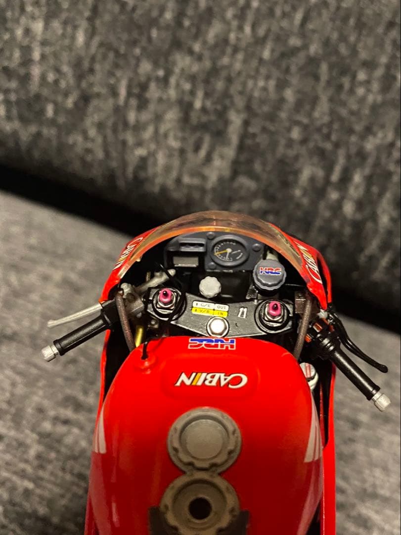 ミニチャンプス 1/12 HONDA VTR 1000 ヴァレンティノロッシ