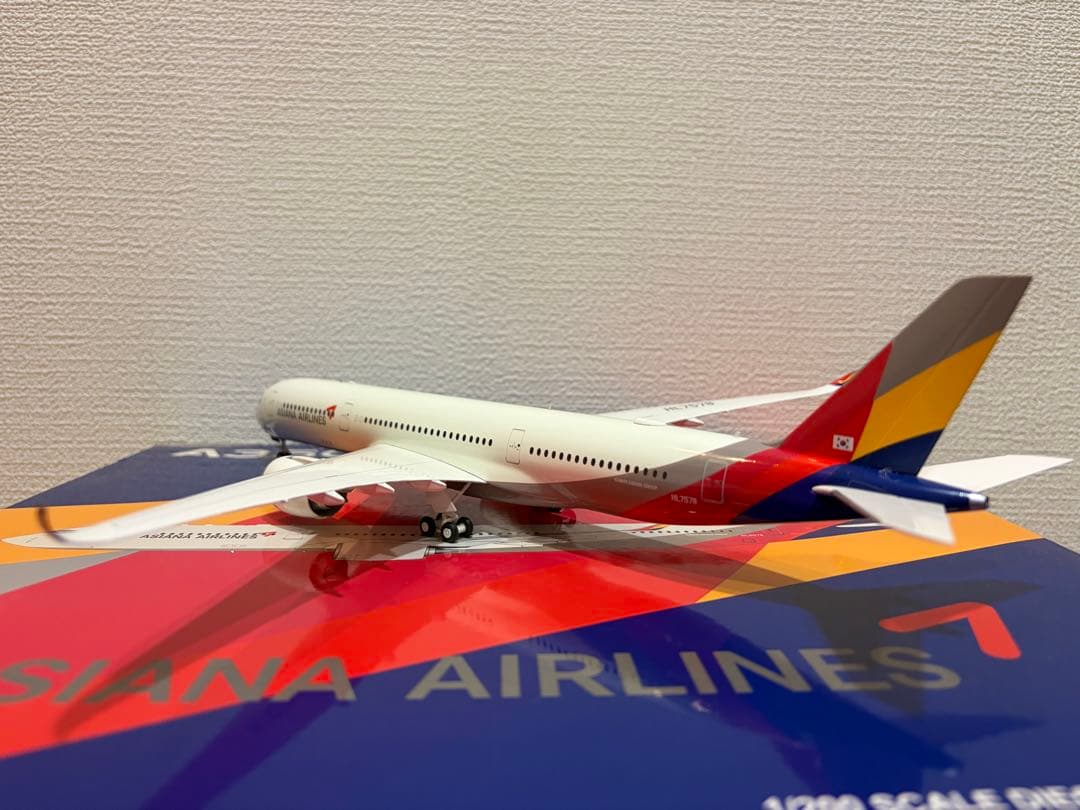 1/200 jcwings A350-900 アシアナ航空　ダイキャスト