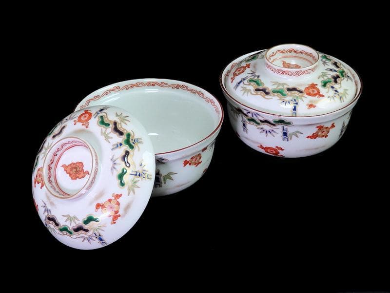 九谷　金襴手　松竹梅の図　大振蓋茶碗　２客　E938AS-CQx