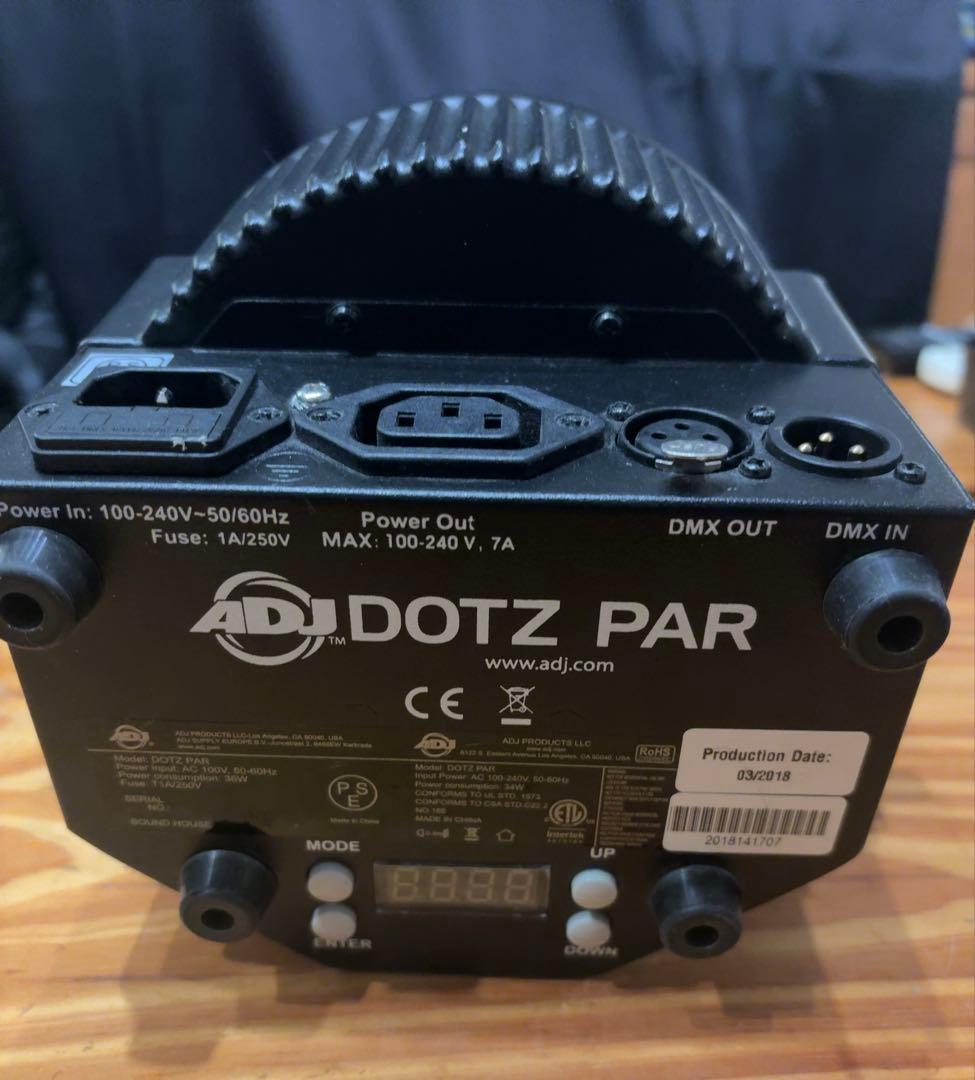 AMERICAN DJ / Dotz Par 36W LEDパーライト　難あり