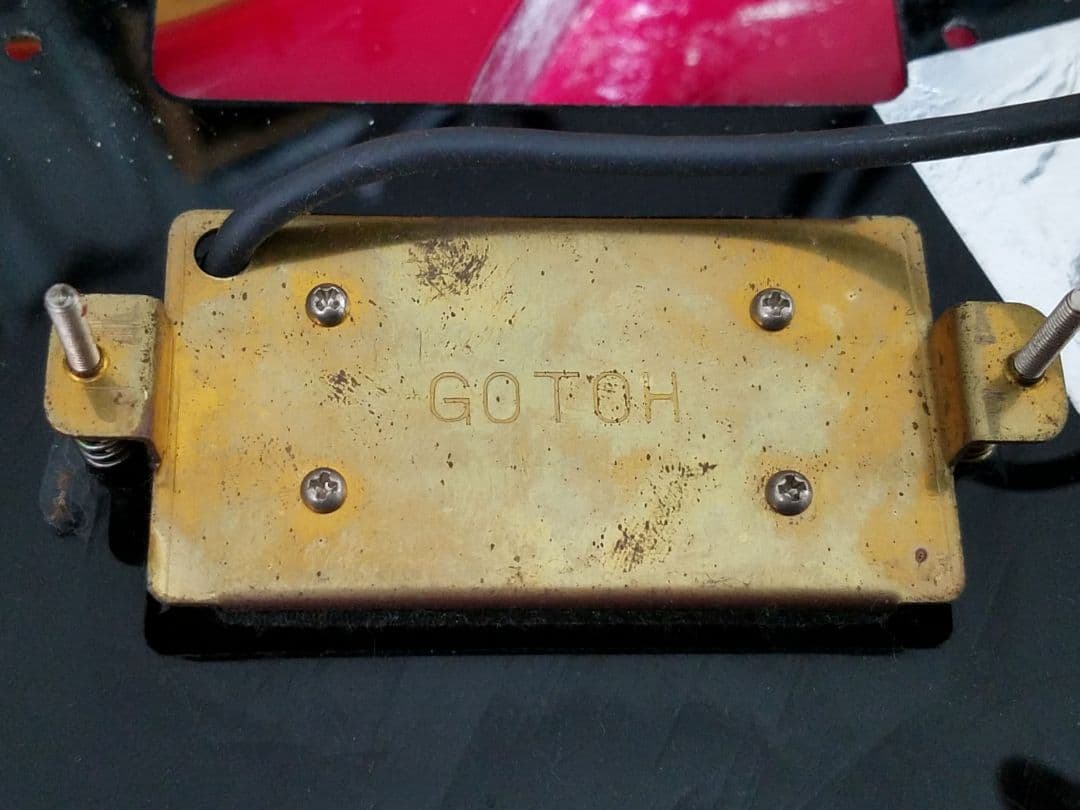 ストラトタイプ マッチングヘッド エレキギター