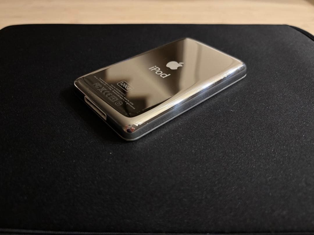 【美品】Apple iPod classic 120GB