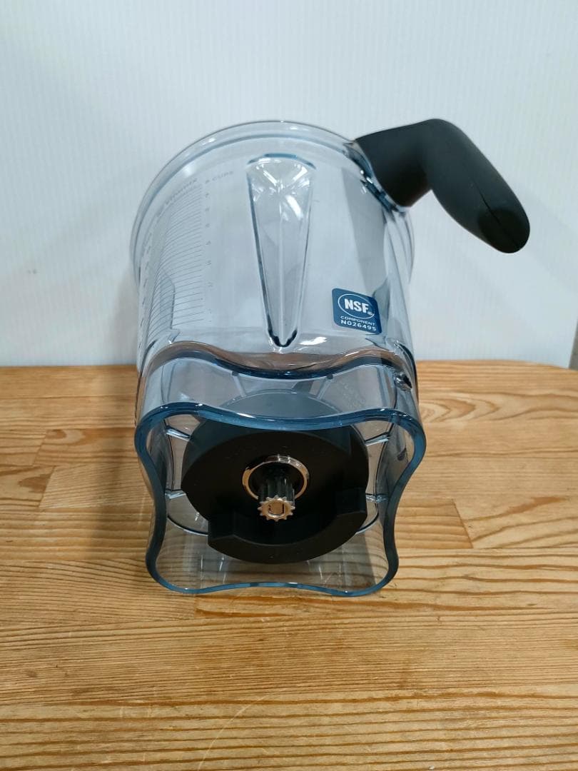 よっちゃき　【目立った傷や汚れなし】バイタミックス E520　1600