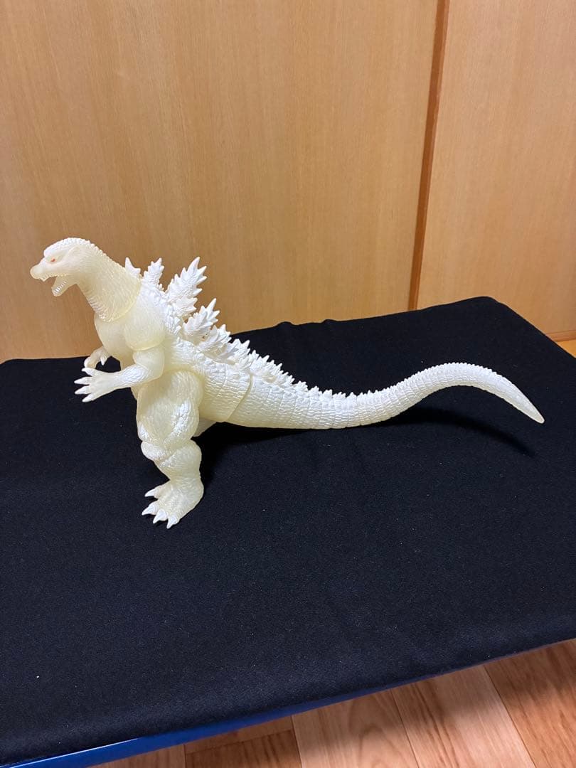 ゴジラ　ソフビ