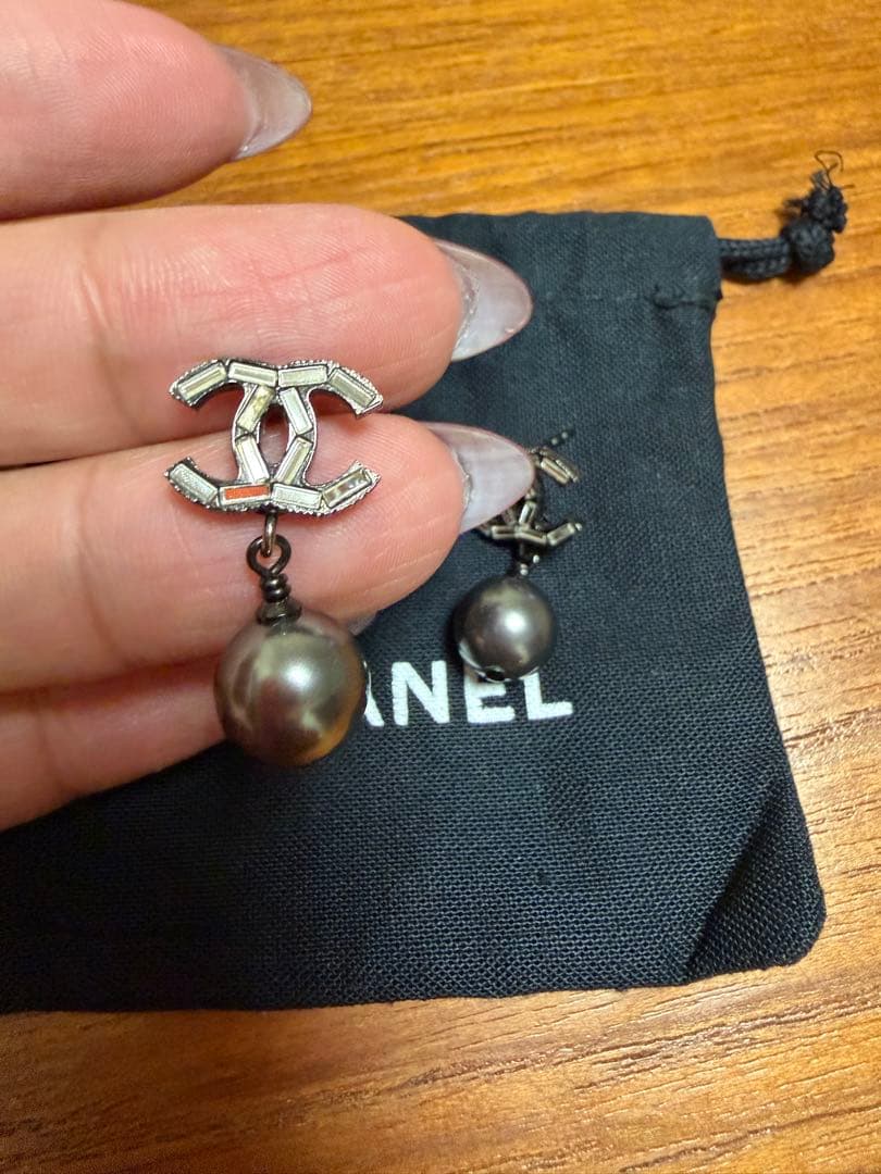 CHANEL パールドロップピアス 表参道店購入