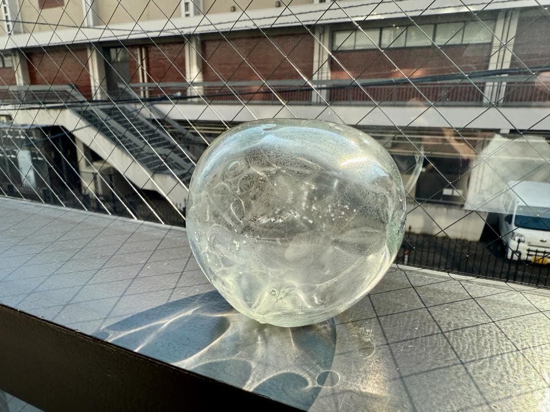 おおやぶみよ ガラスボールオブジェA