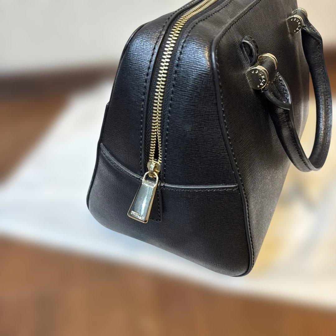 FURLA フルラ マーゴット ショルダーバッグ 2way 肩掛け レザー 黒