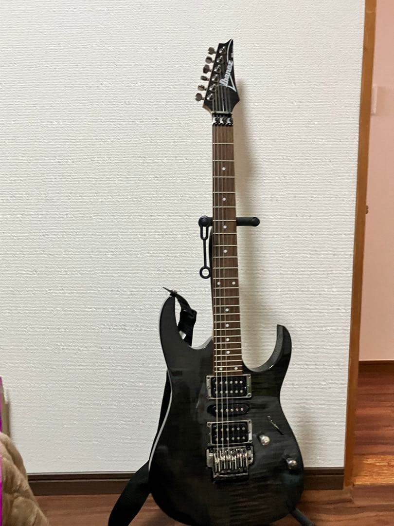 出品今月迄！Ibanez RGシリーズ エレキギター ブラック