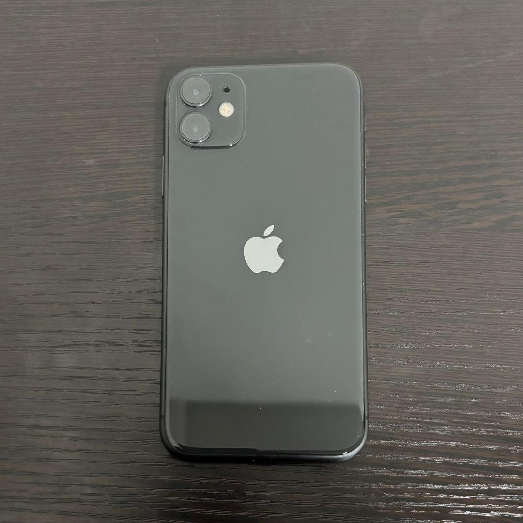 Apple iPhone 11 ブラック 本体 付属品付き