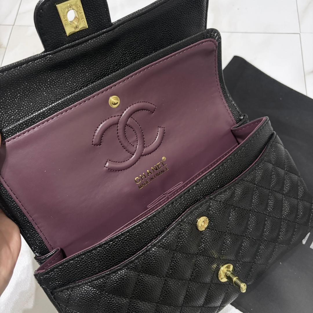 CHANEL ノベルティギフト ショルダー バック マトラッセ　チェーン