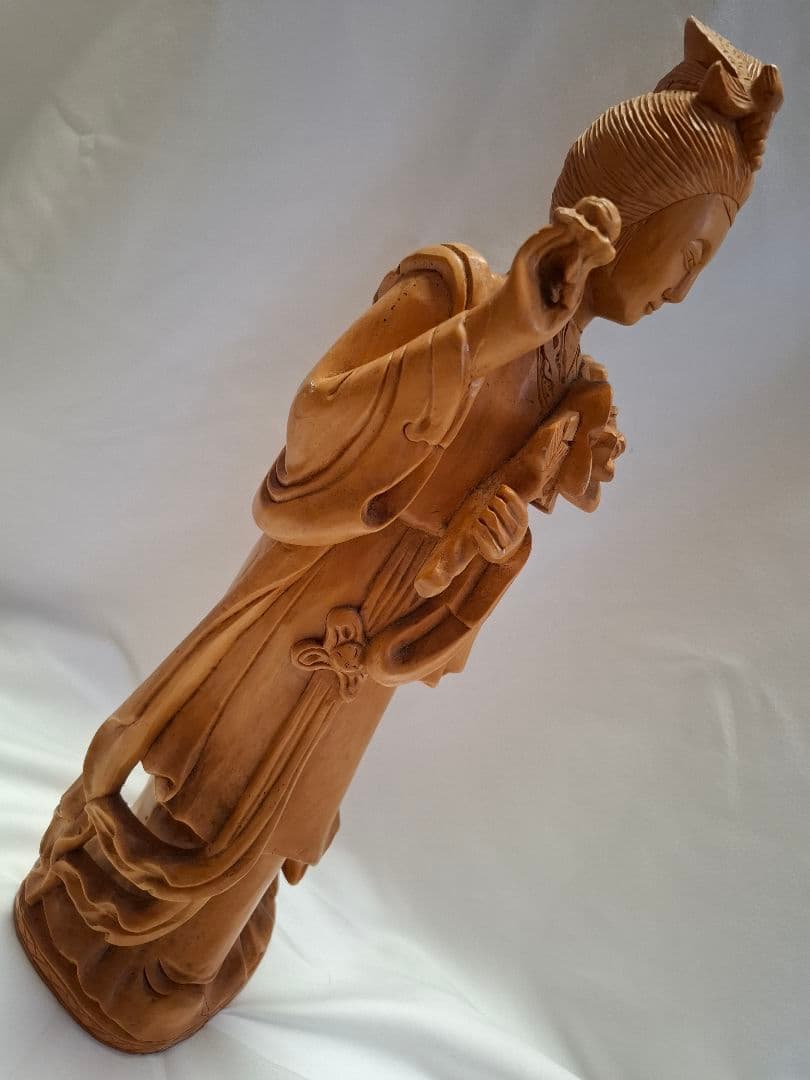 ツゲ木彫り女性像 彫刻 37㎝