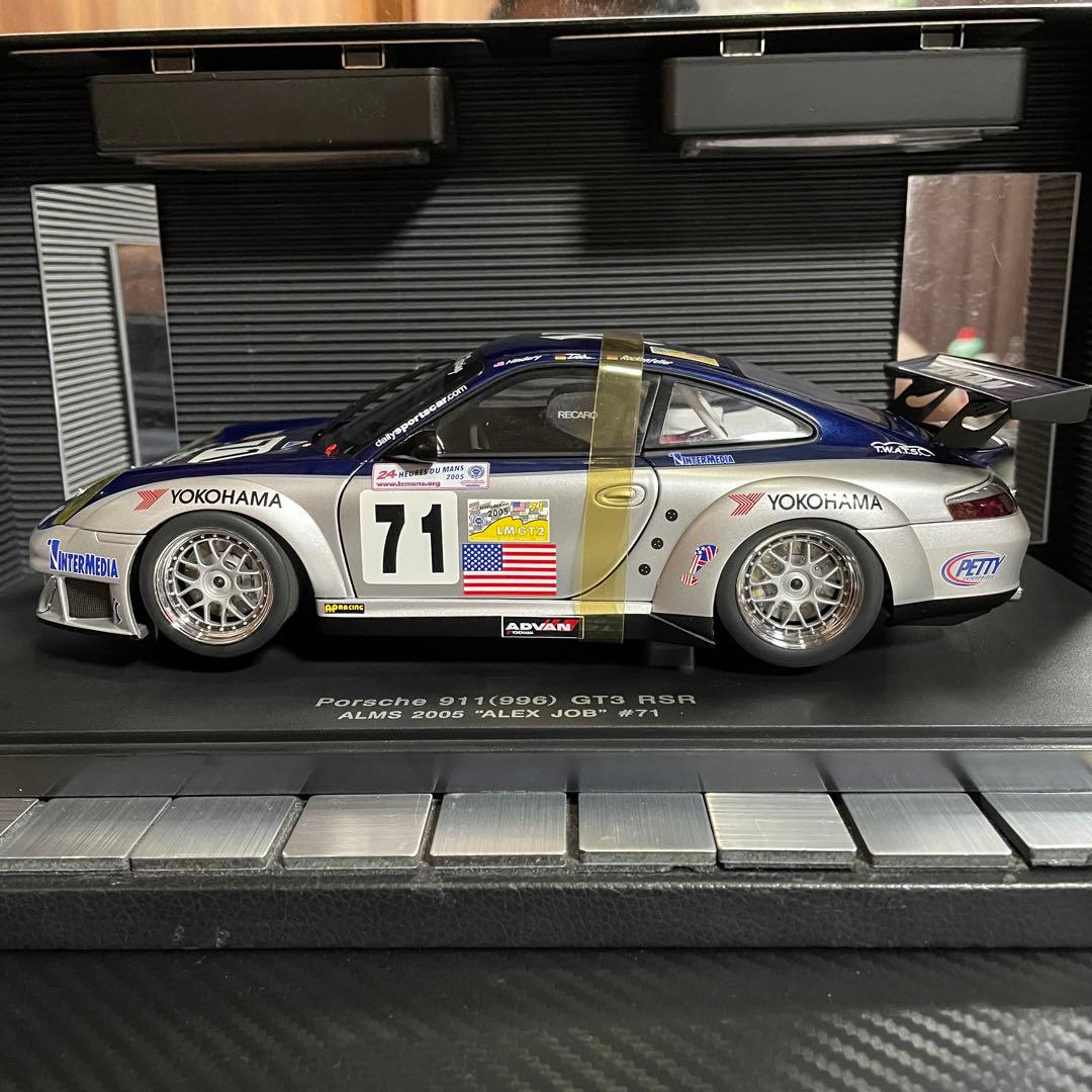 絶版未展示品 オートアート1/18ポルシェ911(996)GT3 RSR2005
