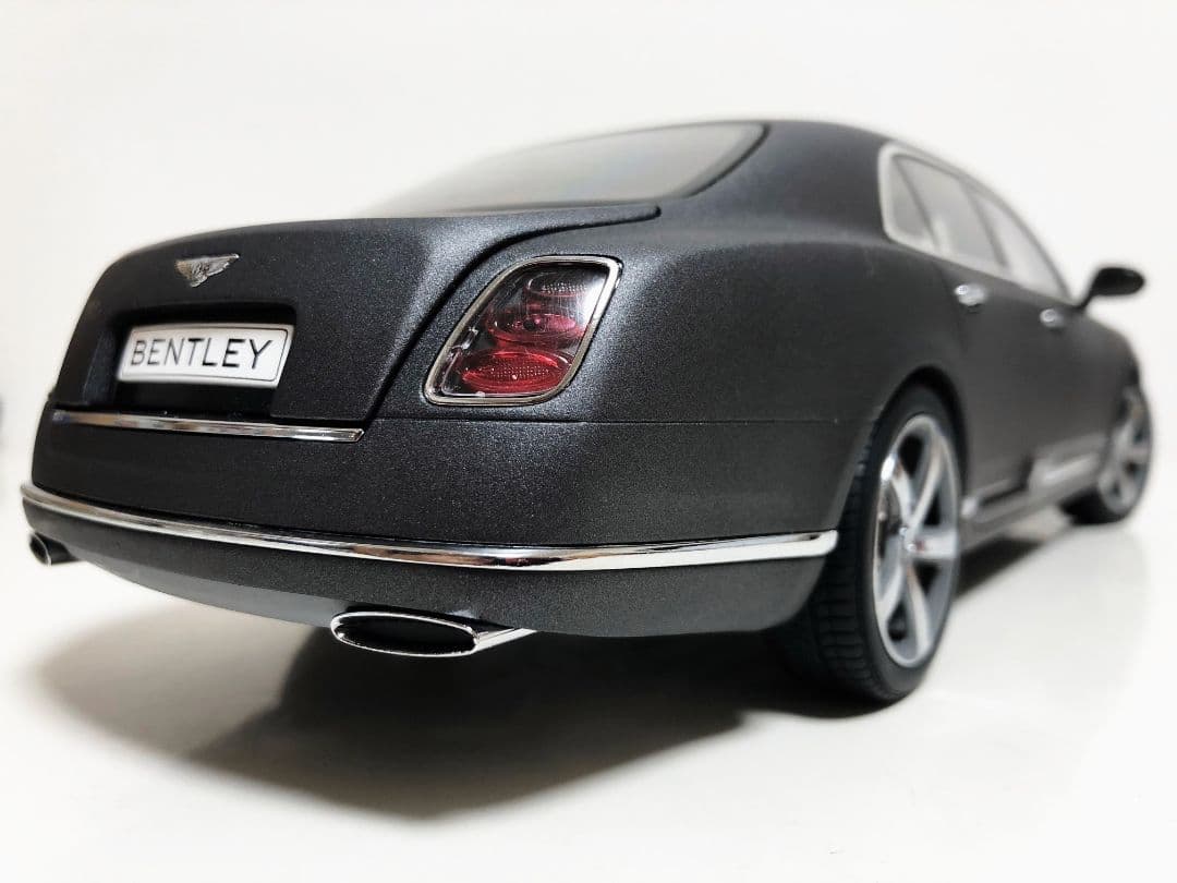 京商/'15 Bentleyベントレー Mulsanneミュルザンヌ 1/18