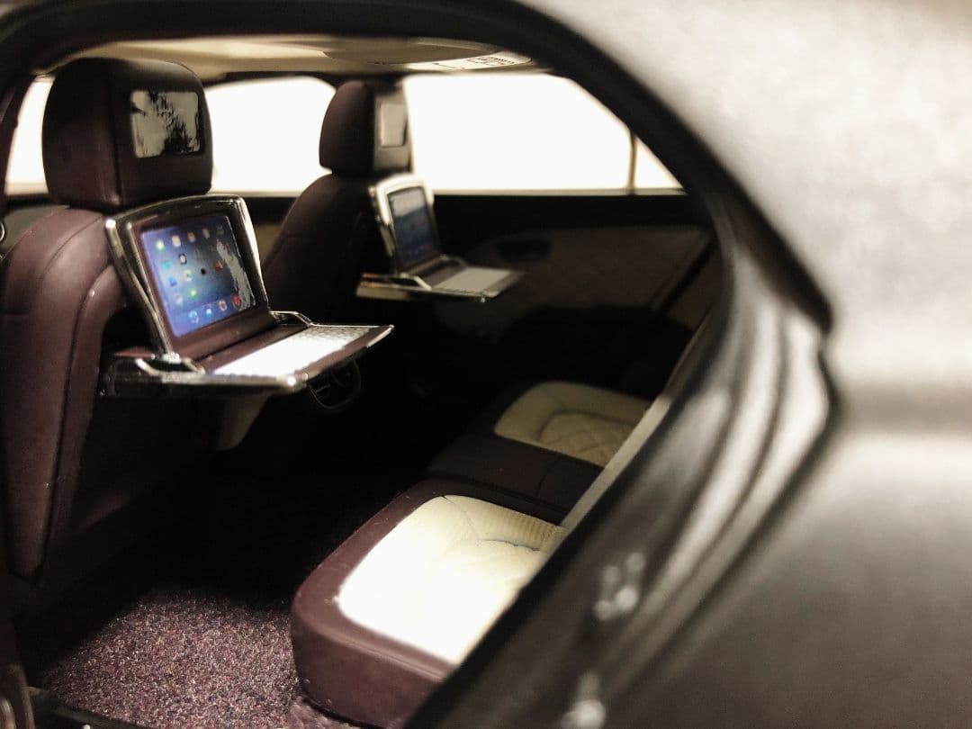 京商/'15 Bentleyベントレー Mulsanneミュルザンヌ 1/18