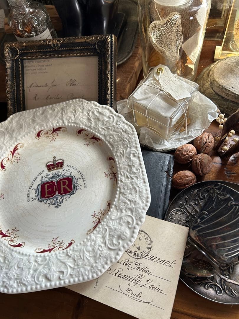 英国王室 エリザベス女王 コロネーション デコラティブ プレート　アンティーク