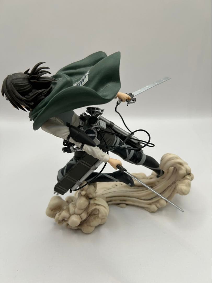 一番くじ　進撃の巨人　地ならし　C賞　ハンジ　フィギュア