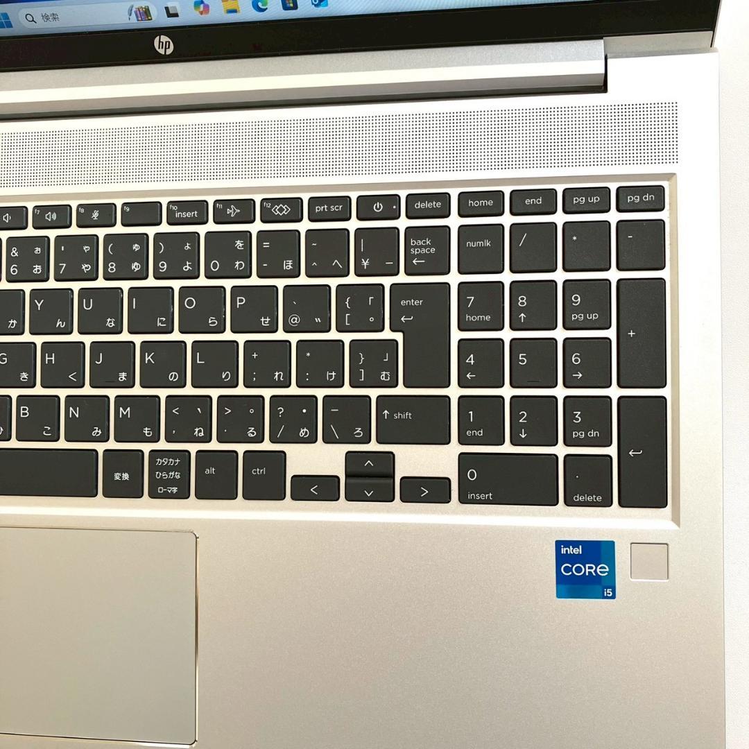 ★美品★ テンキー付き 2022年製 第11世代i5 大画面 HP G26