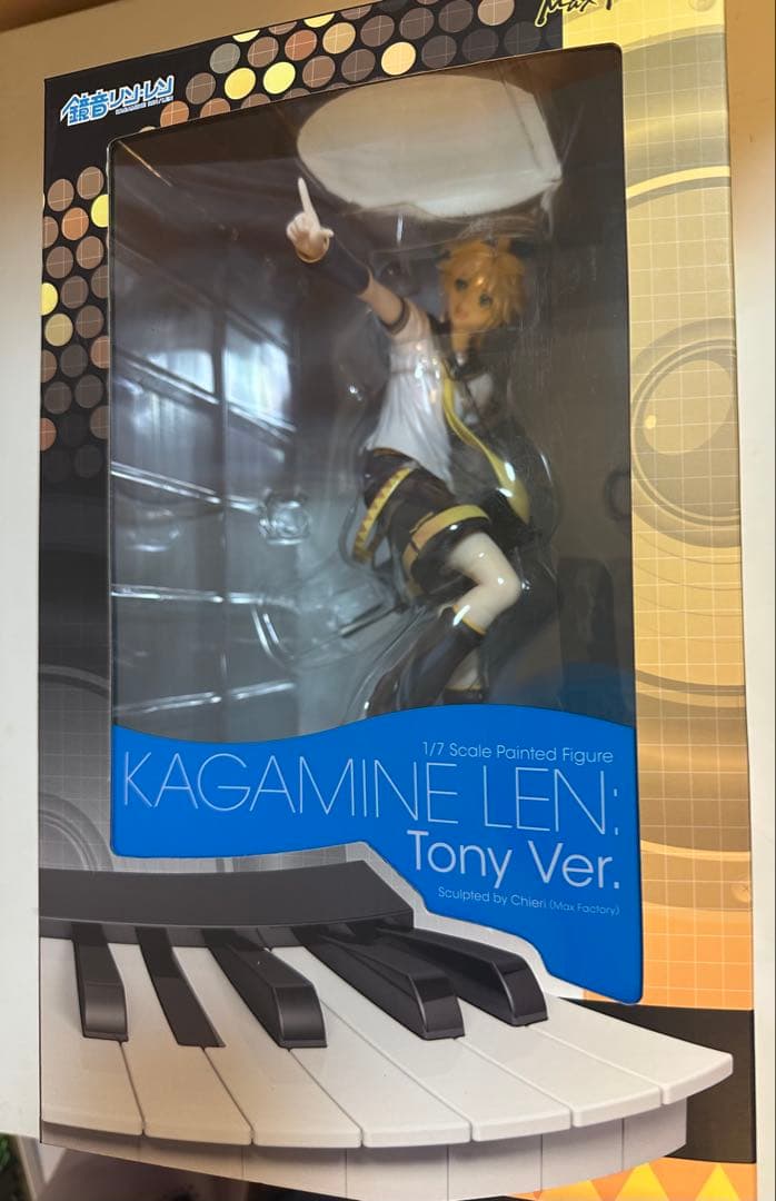 鏡音レン Tony Ver. 1/7 フィギュア