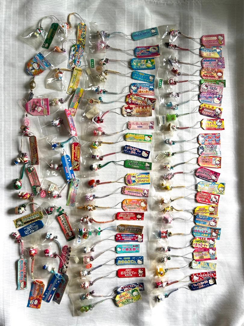 ご当地値付けキティちゃんストラップ　　66個　（西）　西日本　希少　レア